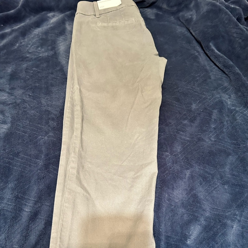 Loft Girlfriend Chino size 2 brand new with tags mid rise